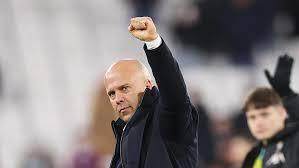 1735530396258036146.jpg slot.jpg